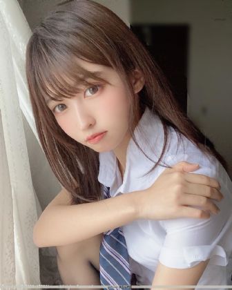 村里的留守女人之少妇夏月